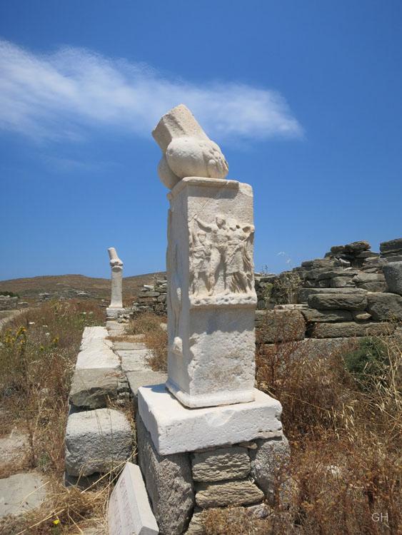 Delos - Phalloi des Dionysos